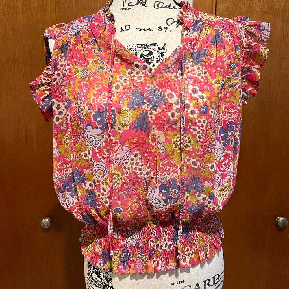 Joie Sheer Top metallic threading in shirt Sz Med